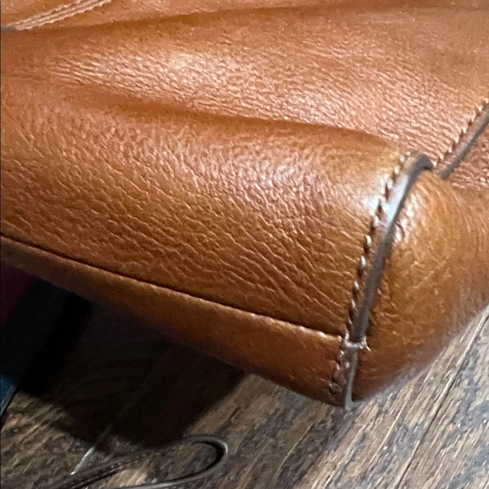 Fossil Crossbody Purse with Wallet - Picture 11 of 12